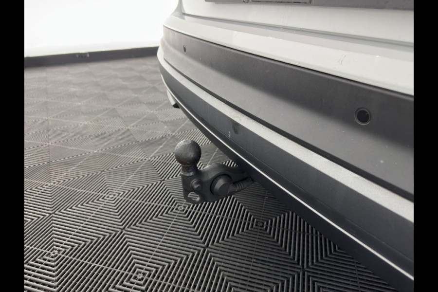 Škoda ENYAQ iV 80 {SOH-90%} [ 3-Fase ] (INCL-BTW) *LEATHER-FABRIC | FULL-LED | DIGI-COCKPIT | CAMERA | KEYLESS | NAVI-FULLMAP | AMBIENT-LIGHT | ECC | HEATED-COMFORTSEATS | DAB+ | PDC | CRUISE | CARPLAY | TOWBAR | 19"ALU*