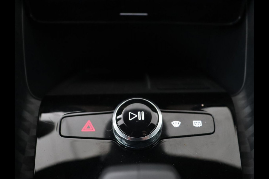 Polestar 2 Standard Range Single Motor 63kWh | 360 Camera | Stoelverwarming | Adaptive cruise | Carplay | Park Assist | 19'' | Keyless | Full LED | Digital Cockpit | DAB