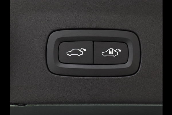 Polestar 2 Standard Range Single Motor 63kWh | 360 Camera | Stoelverwarming | Adaptive cruise | Carplay | Park Assist | 19'' | Keyless | Full LED | Digital Cockpit | DAB