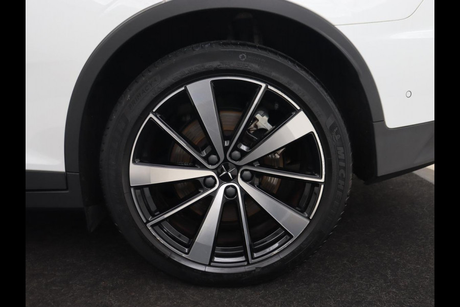 Polestar 2 Standard Range Single Motor 63kWh | 360 Camera | Stoelverwarming | Adaptive cruise | Carplay | Park Assist | 19'' | Keyless | Full LED | Digital Cockpit | DAB