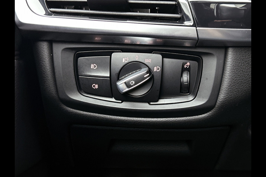 BMW X6 XDrive35i High Executive M-Sport(NL-auto, Perfect OnderH, Panorama, Bang & Olufsen, Camera, Comfort Zetels, PDC V+A, Etc)