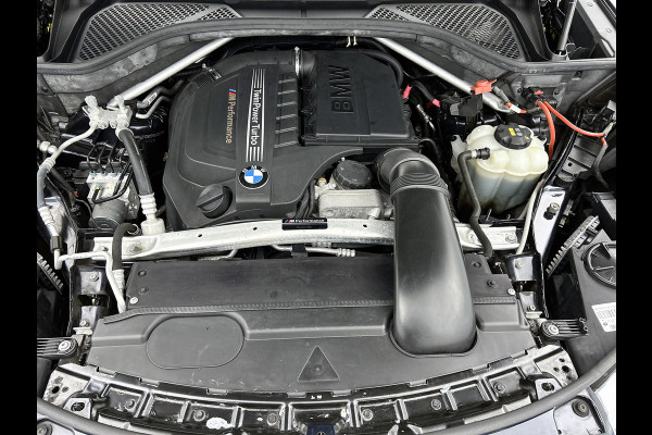 BMW X6 XDrive35i High Executive M-Sport(NL-auto, Perfect OnderH, Panorama, Bang & Olufsen, Camera, Comfort Zetels, PDC V+A, Etc)