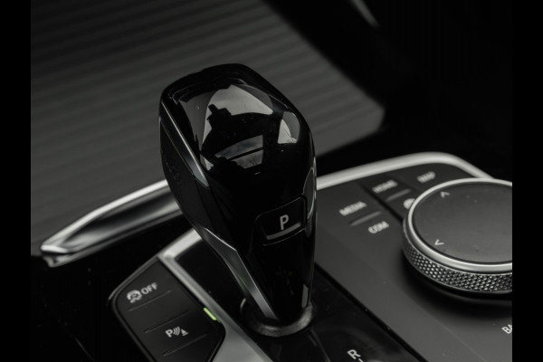 BMW X3 xDrive20i High Executive - M-Sport - Pano - Hifi - 20 Inch