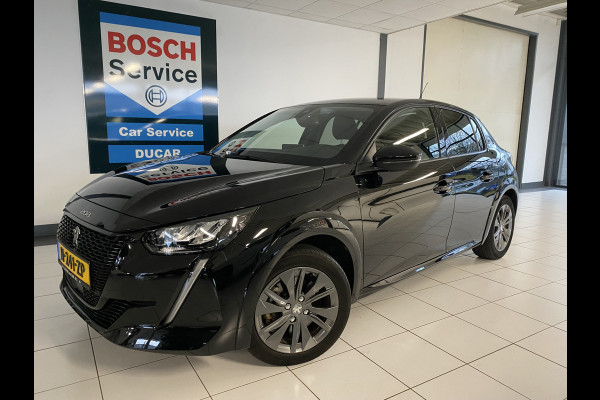 Peugeot e-208 EV Allure Pack 50 kWh Navi /  Carplay  /Digitaal dashboard / Stoelverwarming / Snelladen /