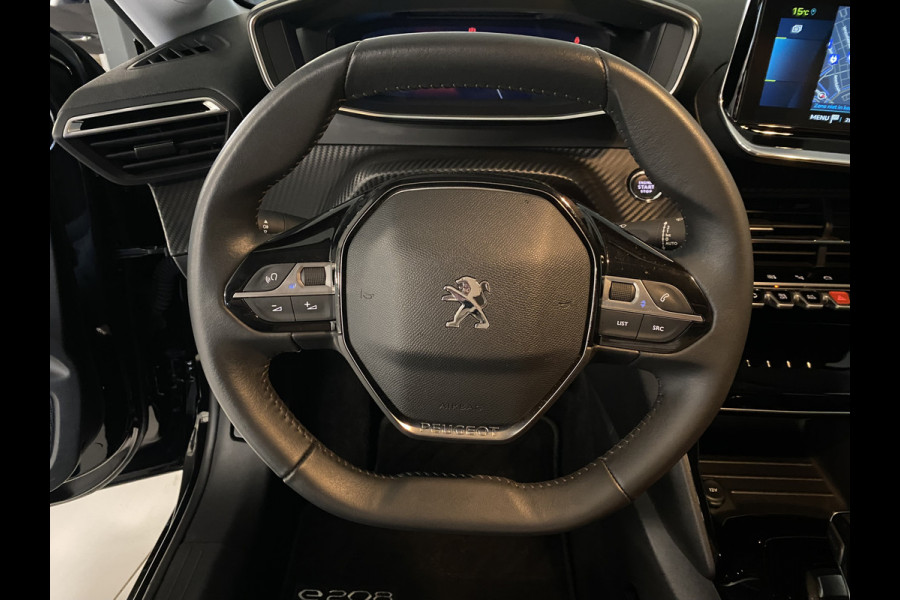 Peugeot e-208 EV Allure Pack 50 kWh Navi /  Carplay  /Digitaal dashboard / Stoelverwarming / Snelladen /