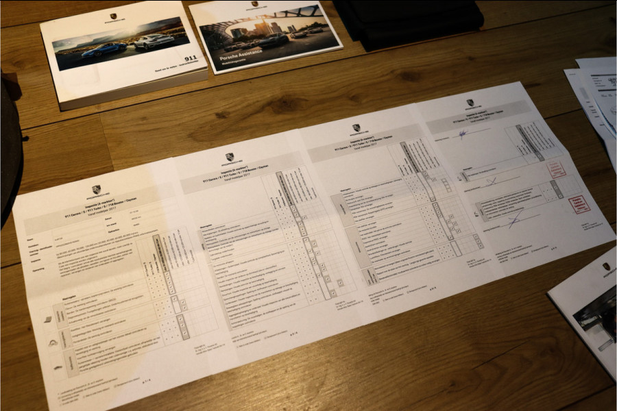 Porsche 911 3.8 Turbo Aeropack! **Chrono/Carbon/Schuif/kantel/4WS/Carbon**