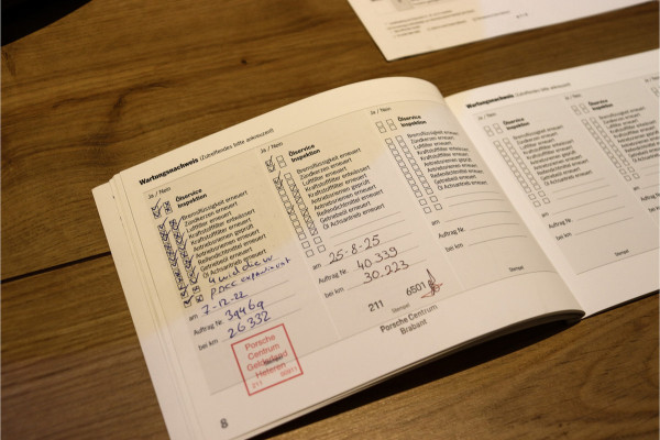 Porsche 911 3.8 Turbo Aeropack! **Chrono/Carbon/Schuif/kantel/4WS/Carbon**