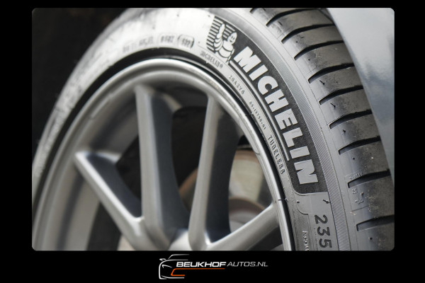 Tesla Model 3 Standard Trekhaak Navigatie Pano Leer Camera