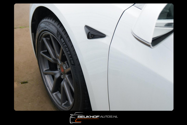 Tesla Model 3 Standard Trekhaak Navigatie Pano Leer Camera