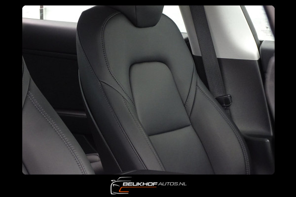 Tesla Model 3 Standard Trekhaak Navigatie Pano Leer Camera