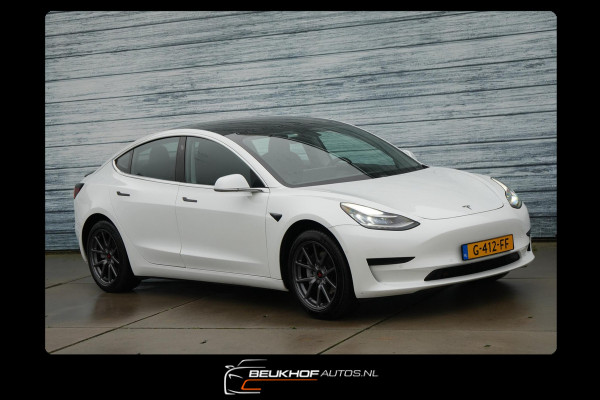 Tesla Model 3 Standard Trekhaak Navigatie Pano Leer Camera