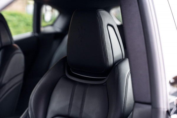 Maserati Levante 3.0 V6 S TwinTurbo AWD GranSport 430 PK Leder Luchtvering 21''