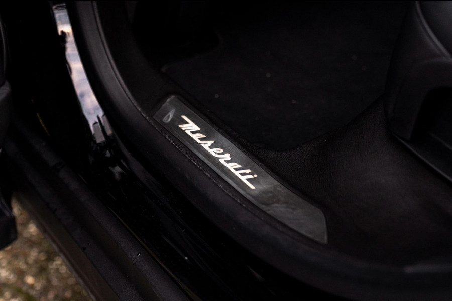 Maserati Levante 3.0 V6 S TwinTurbo AWD GranSport 430 PK Leder Luchtvering 21''