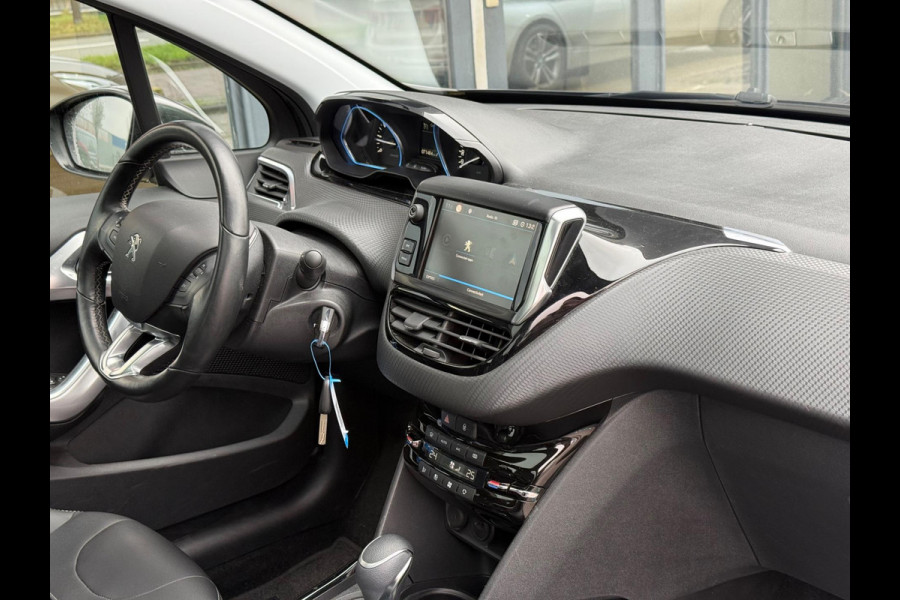 Peugeot 2008 1.2 PureTech Allure | Pano | Airco | Cruise |