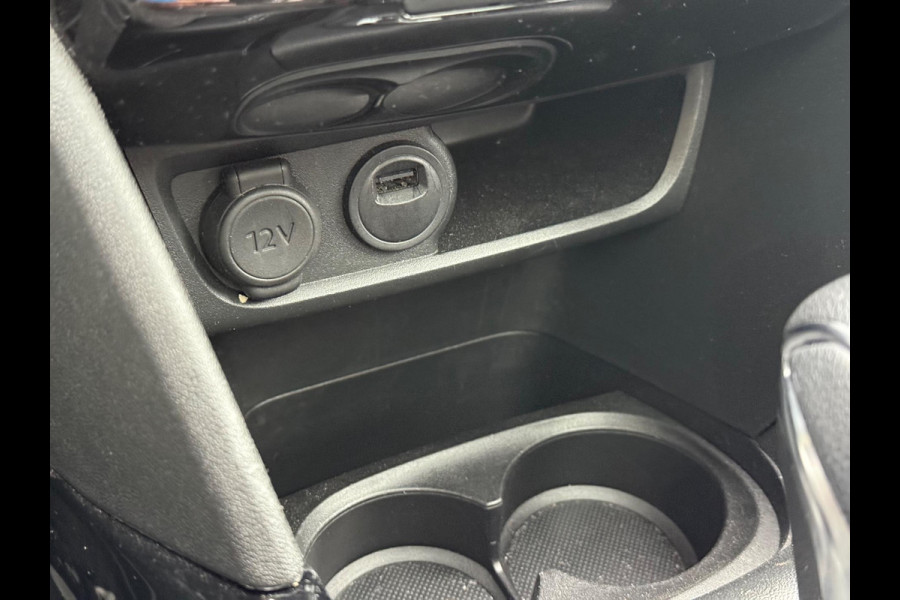 Peugeot 2008 1.2 PureTech Allure | Pano | Airco | Cruise |