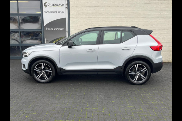 Volvo XC40 2.0 B4 AWD R-Design | Cruise control | 360 camera | Metallic | Apple carplay |