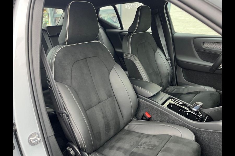 Volvo XC40 2.0 B4 AWD R-Design | Cruise control | 360 camera | Metallic | Apple carplay |