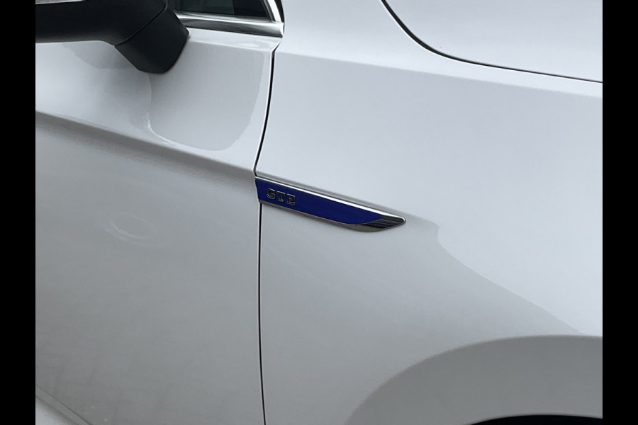 Volkswagen Passat Variant 1.4 TSI PHEV GTE Pano.dak Trekhaak Adap.cruise Stoel.stuurverw.