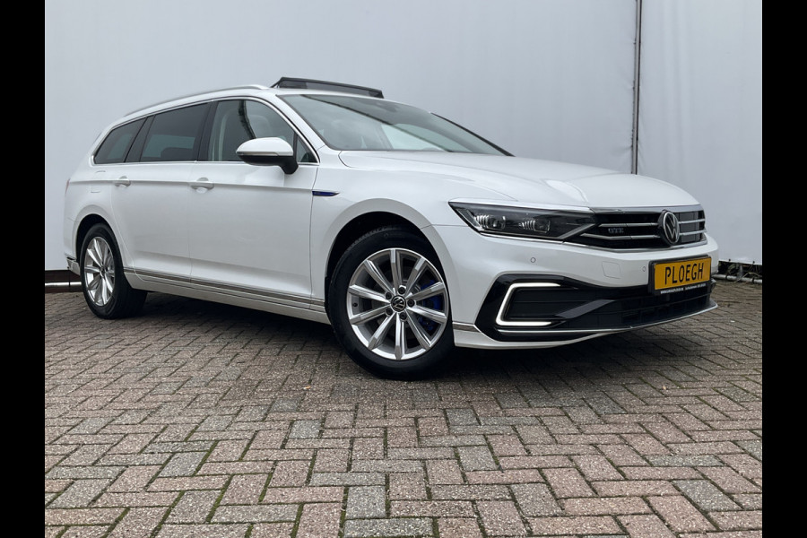 Volkswagen Passat Variant 1.4 TSI PHEV GTE Pano.dak Trekhaak Adap.cruise Stoel.stuurverw.