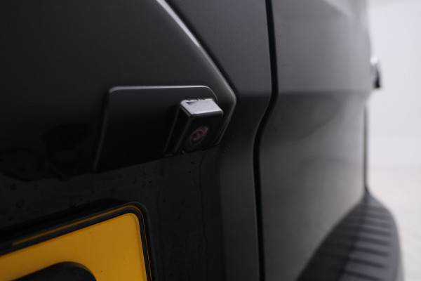 Ford Transit Custom 320 2.0 TDCI L2H1 Limited DC 170Pk, 5 Pers. Leer, 2x schuifdeur