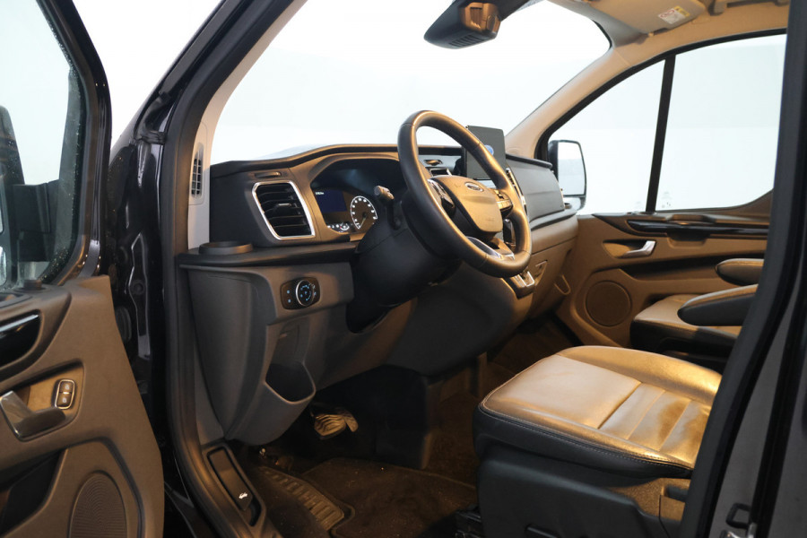 Ford Transit Custom 320 2.0 TDCI L2H1 Limited DC 170Pk, 5 Pers. Leer, 2x schuifdeur