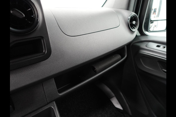 Mercedes-Benz Sprinter 315 L2H2 Automaat Navi Trekhaak Navi Cruise Control