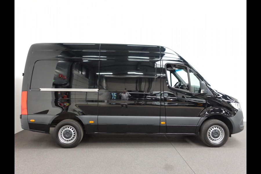Mercedes-Benz Sprinter 315 L2H2 Automaat Navi Trekhaak Navi Cruise Control