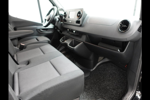 Mercedes-Benz Sprinter 315 L2H2 Automaat Navi Trekhaak Navi Cruise Control