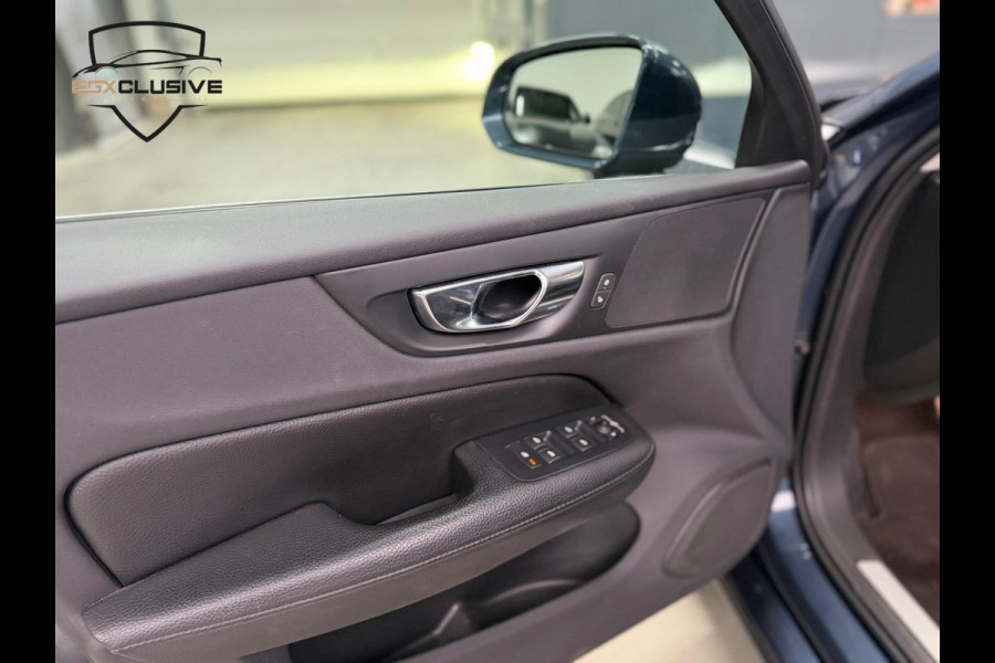 Volvo V60 2.0 B4 Momentum Business | Leder | Adaptive CC |Camera