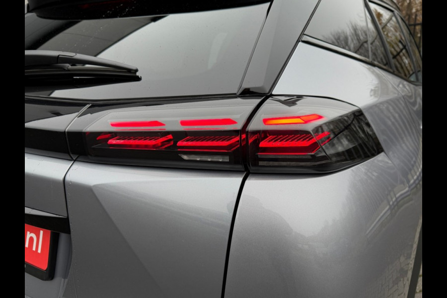 Peugeot 2008 HYBRID 145 GT Alcantara