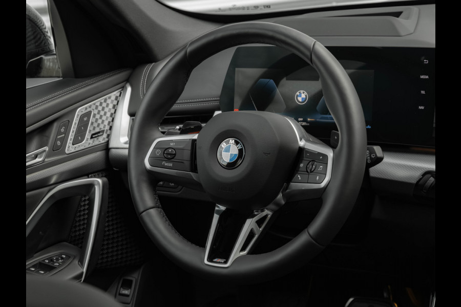 BMW X1 sDrive18i M-Sport Pro - Pano - Memoryzetel - Trekhaak - ACC - Head-Up - Harman Kardon