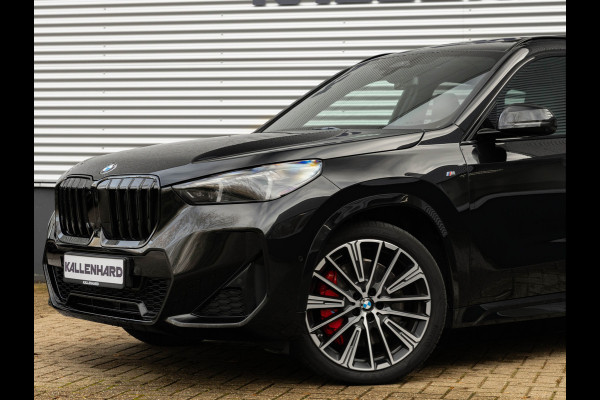 BMW X1 sDrive18i M-Sport Pro - Pano - Memoryzetel - Trekhaak - ACC - Head-Up - Harman Kardon