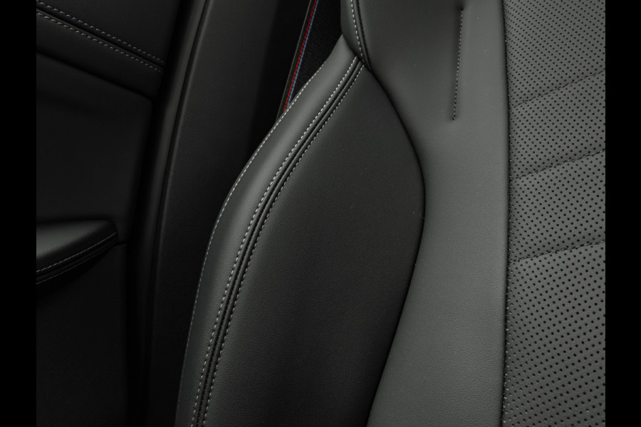 BMW X1 sDrive18i M-Sport Pro - Pano - Memoryzetel - Trekhaak - ACC - Head-Up - Harman Kardon