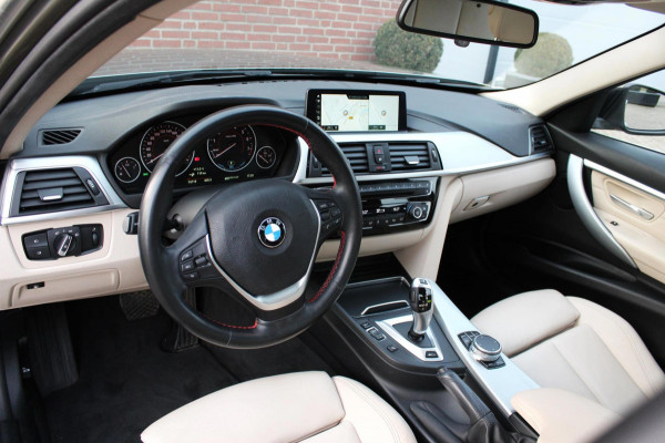 BMW 3-serie 330e Sport Line (€ 15,2K ex BTW), Schuifdak (BTW-auto, 1e eigenaar)
