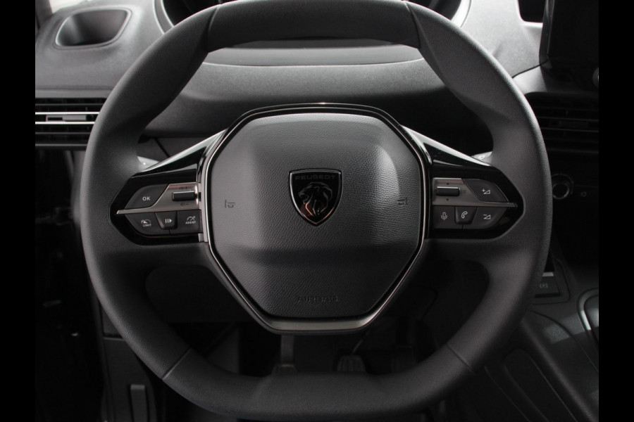 Peugeot Partner 1.5 BlueHDi 130 EAT8 S&S L1 Automaat Navigatie Apple Carplay / Android Auto DAB trekhaak Cruise Control Airco Houten bekleding laadruimte