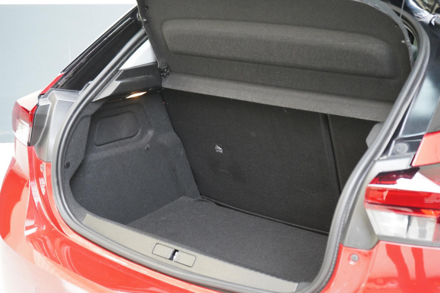 Opel Corsa 1.2 Elegance | Panoramadak | Climate control | Camera | Cruise control | Two-Tone | Stoelverwarming