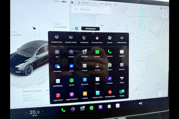 Tesla Model Y RWD LFP-Accu SOH 97% Lmv 20" Warmtepomp Adap.Cruise Navi Ecc Camera's Panoramadak Autopilot Stoel+Stuur+Achterbank Verwarming Elek.Achterklep Dodehoek detector Draadloze telefoonlader Origineel Nederlandse Auto
