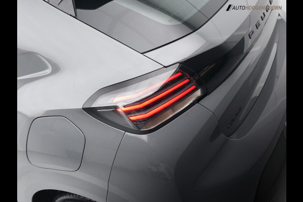 Peugeot 208 1.2 PureTech 100 Active sportive (APPLE CARPLAY,CRUISE CONTROL,PARKEERSENSOREN,LED,AIRCO,NIEUW MODEL,TOPCONDITIE)