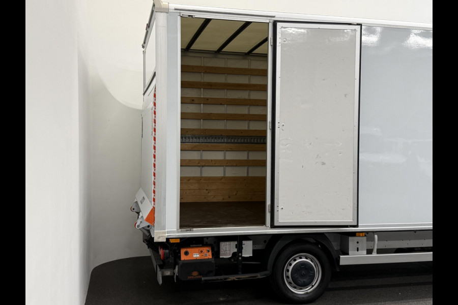 Renault Master T35 2.3 dCi 145PK Energy Bakwagen Meubelbak Laadklep Airco Navi Cruise Control