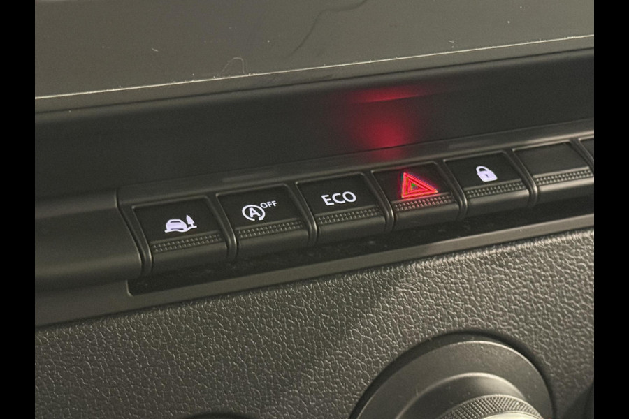 Renault Master T35 2.3 dCi 145PK Energy Bakwagen Meubelbak Laadklep Airco Navi Cruise Control