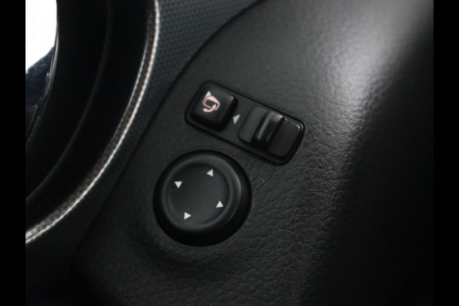 Nissan QASHQAI 1.6 N-Connecta | 163pk | Panoramadak | Trekhaak | 360 Camera | Navigatie | Keyless | Climate control | Bluetooth | Cruise control