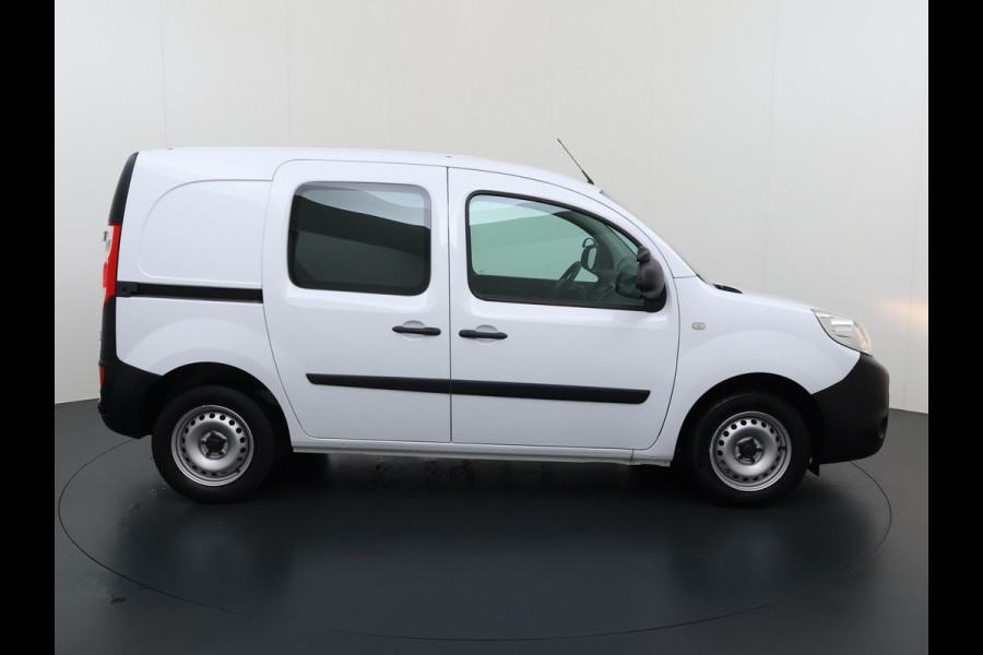 Renault Kangoo 1.5 Blue dCi 80 Comfort, Trekhaak, Navigatie, 6 bak, Cruise Control