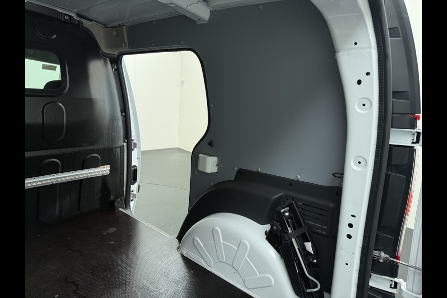 Renault Kangoo 1.5 Blue dCi 80 Comfort, Trekhaak, Navigatie, 6 bak, Cruise Control