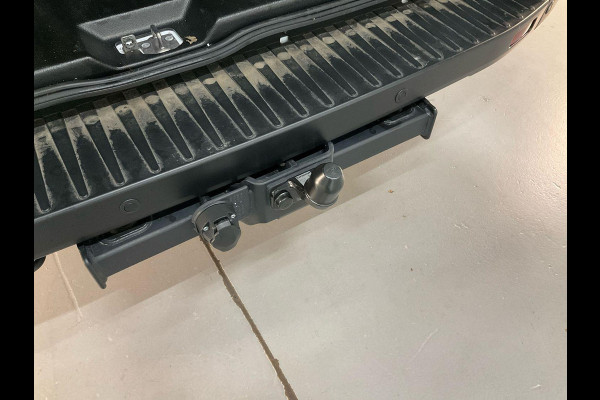 Ford Transit 350 2.0 TDCI L3H2 Trend 130pk | Zuid | Safety en Comfort pack | Trekhaak | SYNC 4 Navigatie