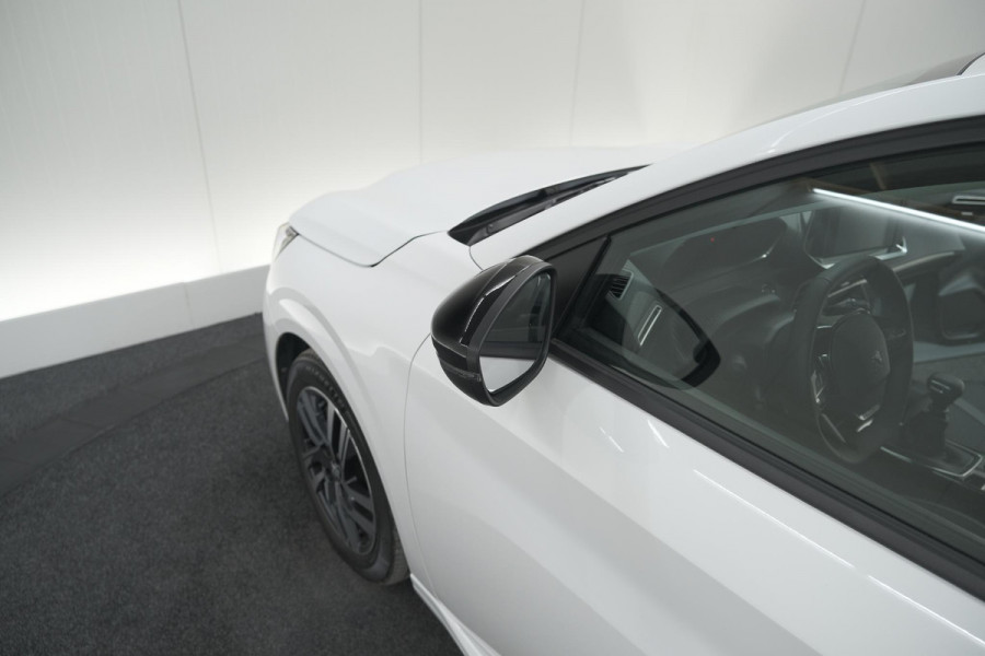 Peugeot 208 PureTech 100 Allure Pack | Camera | Apple Carplay | Stoelverwarming | Parkeersensoren