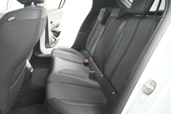 Peugeot 208 PureTech 100 Allure Pack | Camera | Apple Carplay | Stoelverwarming | Parkeersensoren