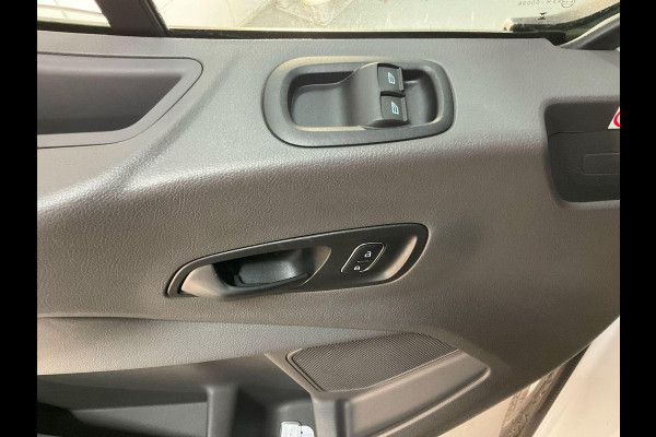 Ford Transit 350 2.0 TDCI L3H2 Trend 130pk | Navigatie Pack | Safety en Comfort Pack | Trekhaak