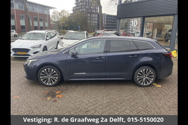 Toyota Corolla Touring Sports 1.8 Hybrid First Edition | DEMO | Parkeersensoren | Elektrische kofferbak | Navigatie |