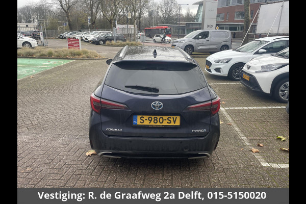 Toyota Corolla Touring Sports 1.8 Hybrid First Edition | DEMO | Parkeersensoren | Elektrische kofferbak | Navigatie |