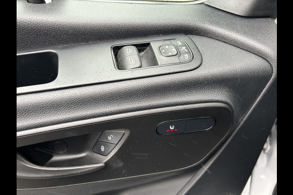 Mercedes-Benz Sprinter 317 CDI L2 H2 MBUX / 360 Camera / Geveerde stoel / Navigatie / Cruise control / Airco / 270 Graden achterdeuren